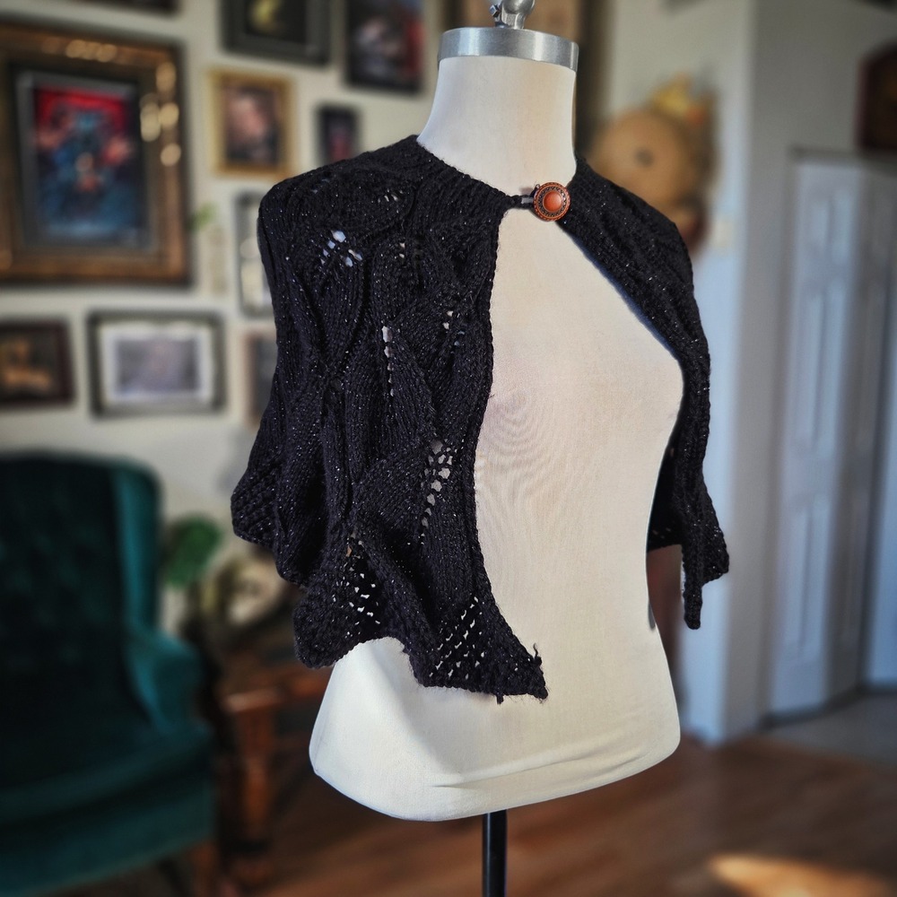 Capelet Shrug Black Knit Sparkle Vintage Style Cropped Shawl Wrap Bolero Jacket